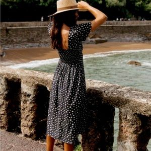 Billabong midi love letters dress. Black floral size medium